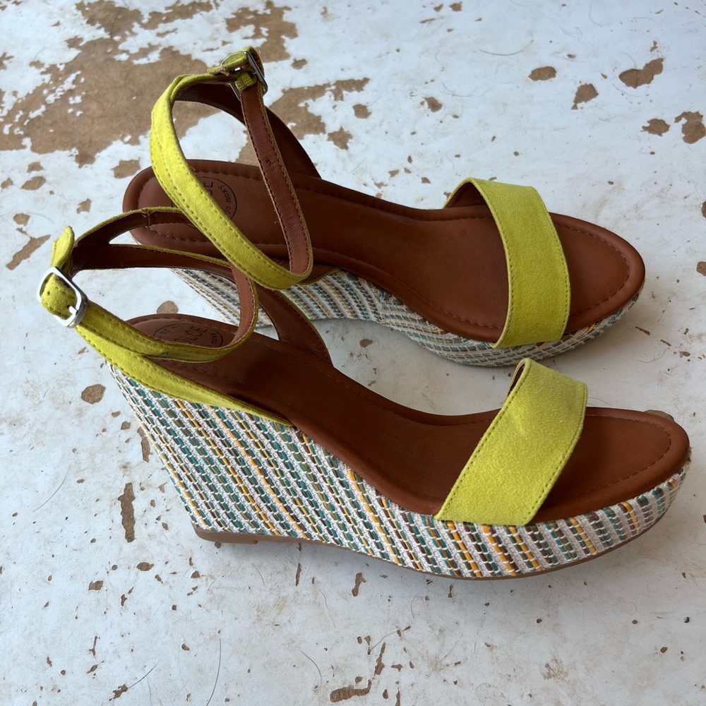 Dolce mojo moxy wedges